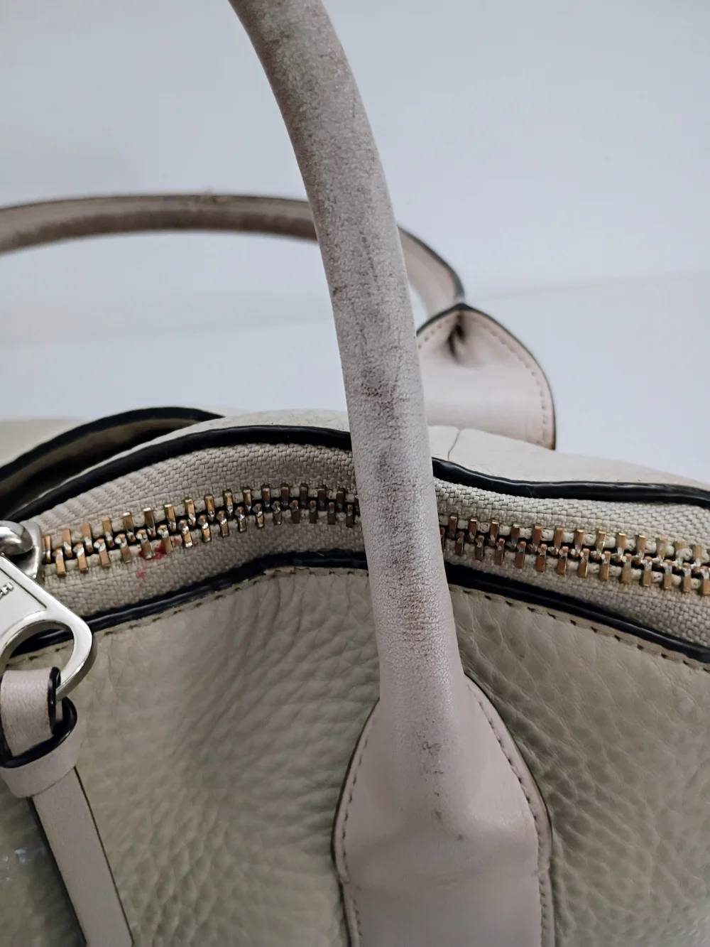 Coach pebble leather handbag Creed 30144 Bleecker Ecru